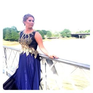 Navy Blue/Gold accent/Prom/Wedding